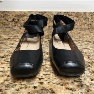 NWOT Jessica Simpson Black Ballet Flats